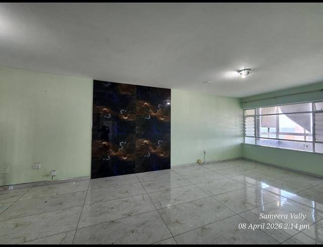 3 BEDROOM PROPERTY TO RENT IN NORTH BEACH